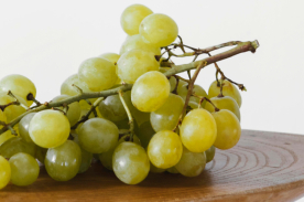 ¿Sabías que incorporar uvas en tus comidas te ayuda a cuidar el corazón y la mente? 