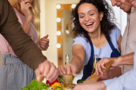 Estas fiestas, cuida a tu equipo: alimentación inteligente para mantener el equilibrio entre salud y productividad